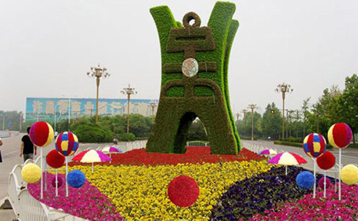 <b>五色草造型源头工厂 | 出厂价就是您的采购价 - 花不同园艺</b> 实景图案例